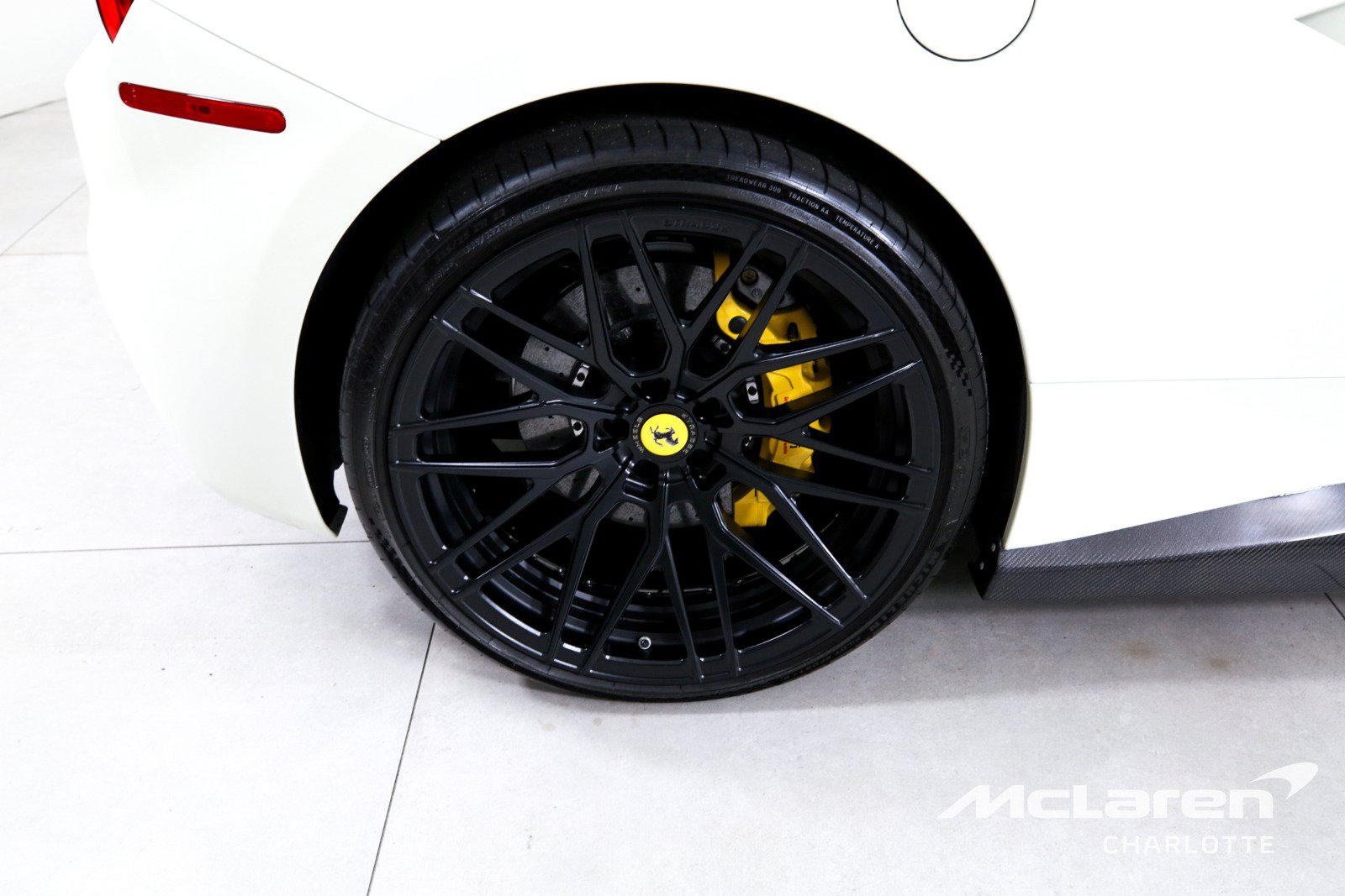 Used 2018 Ferrari 488 Spider RWD image 30
