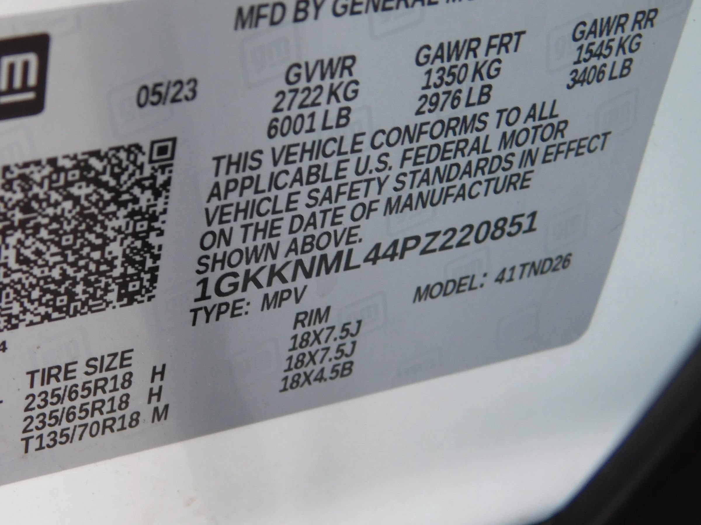 Used 2023 GMC Acadia SLT FWD image 28