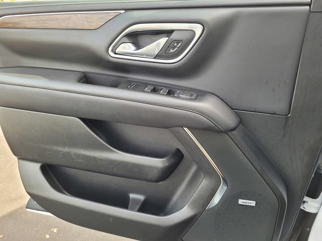 Used 2024 Chevrolet Tahoe Premier AWD/4WD image 14