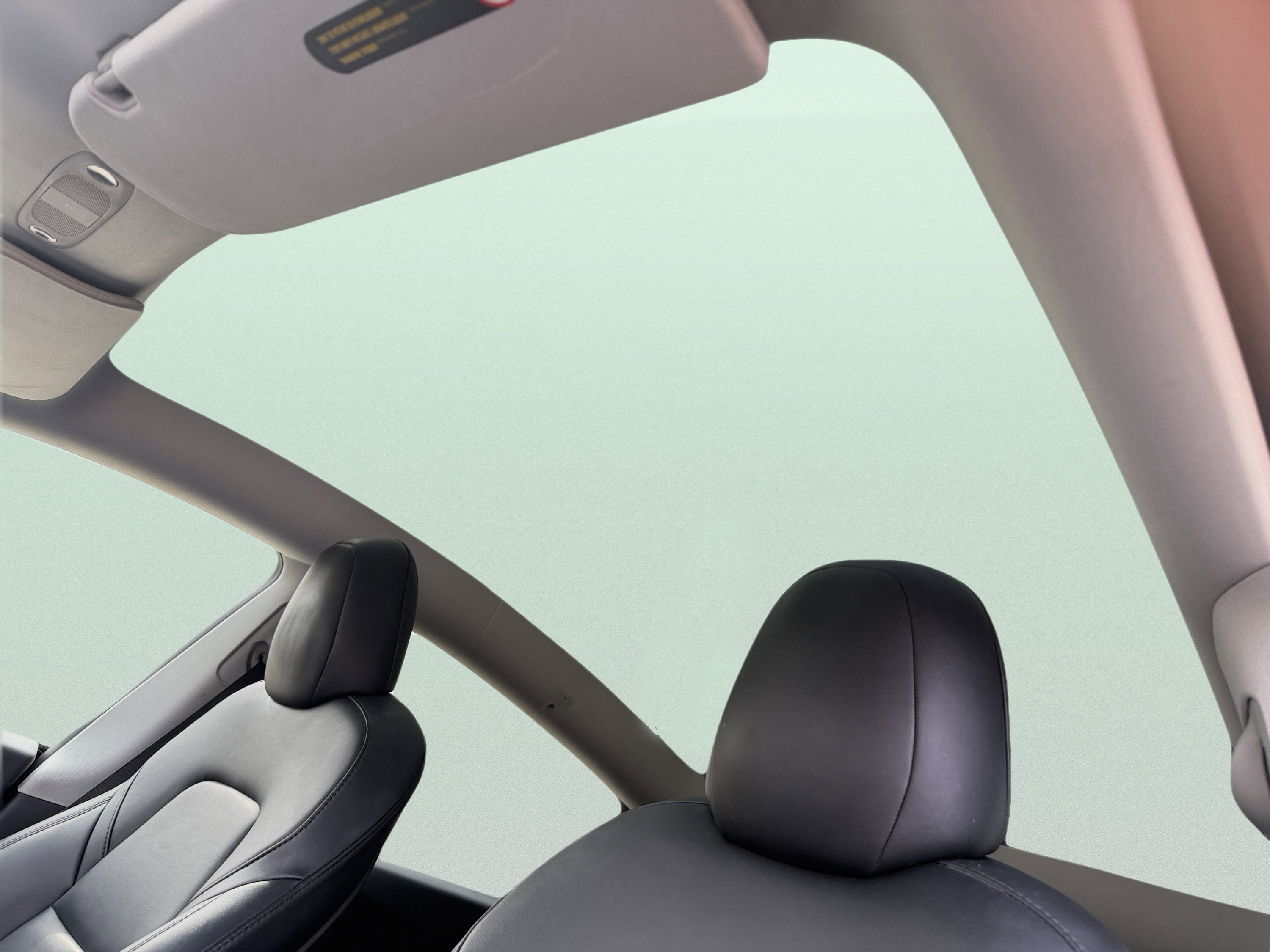 Used 2021 Tesla Model Y Long Range image 3