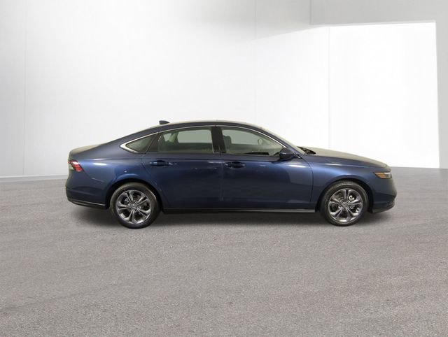 Used 2024 Honda Accord EX image 38