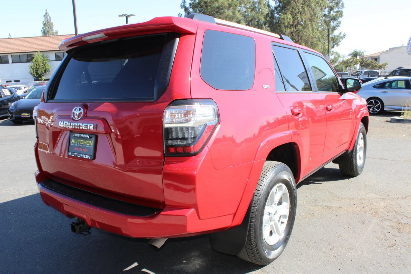 Used 2024 Toyota 4Runner SR5 RWD image 37