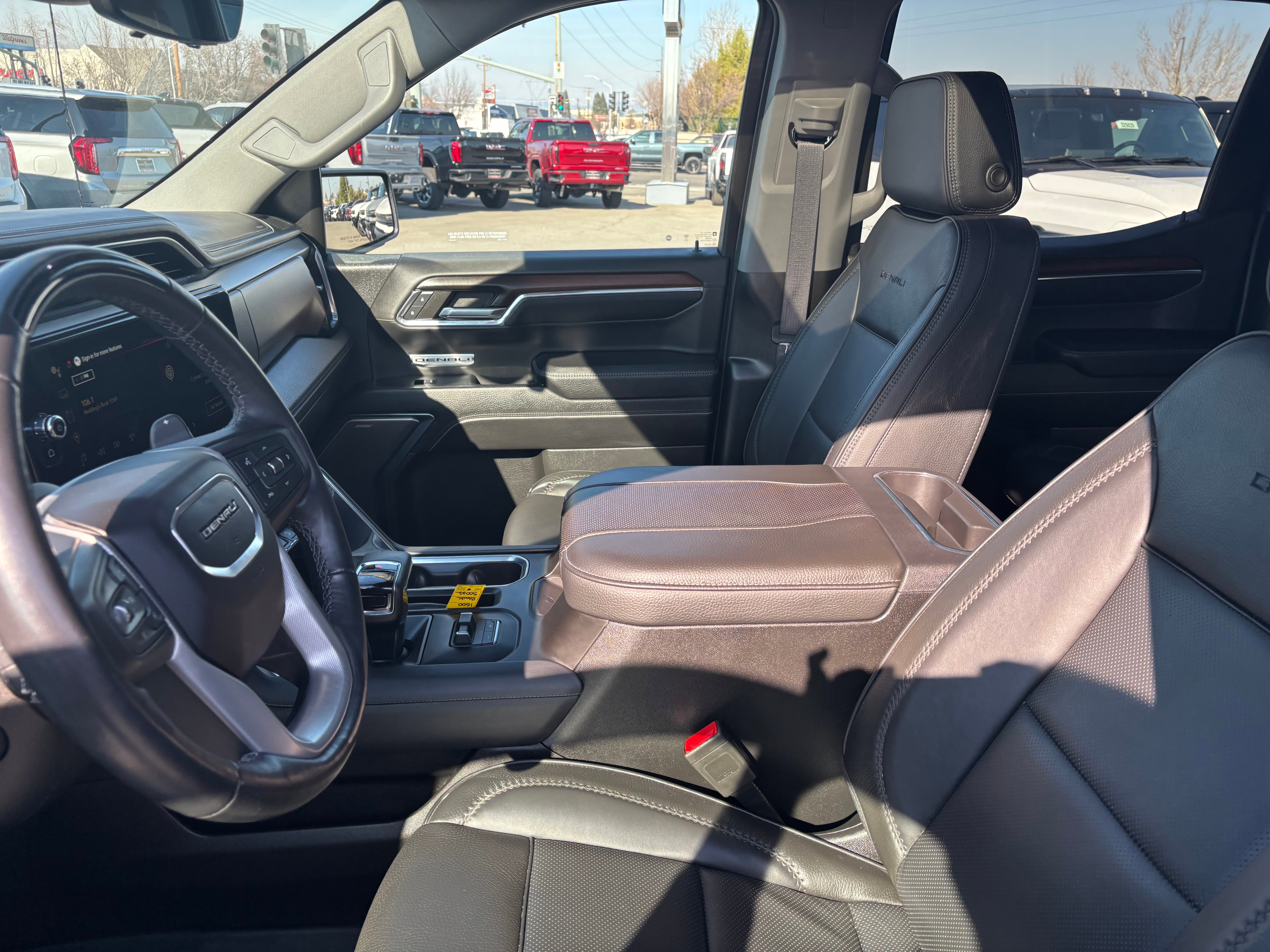 Used 2024 GMC Sierra 1500 Denali image 12