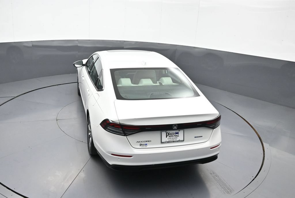 Certified 2024 Honda Accord EX-L image 38