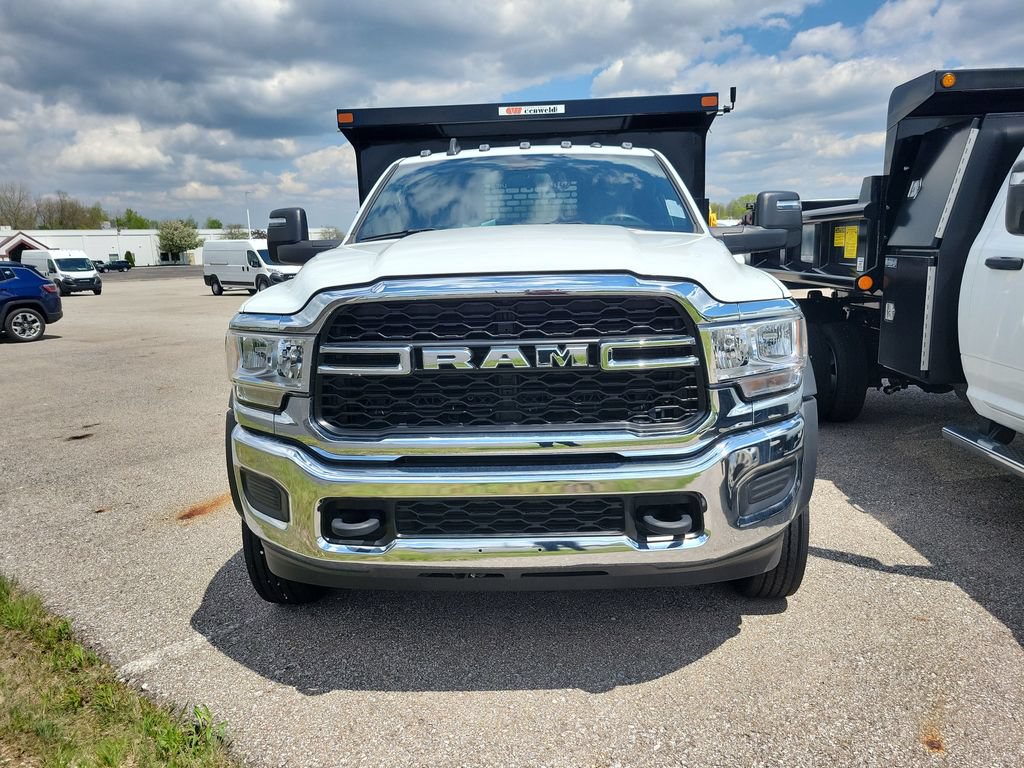 New 2024 RAM 5500 Tradesman AWD/4WD image 2