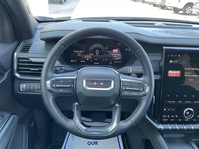 Used 2024 GMC Acadia AT4 w/ Luxury Package AWD/4WD image 29