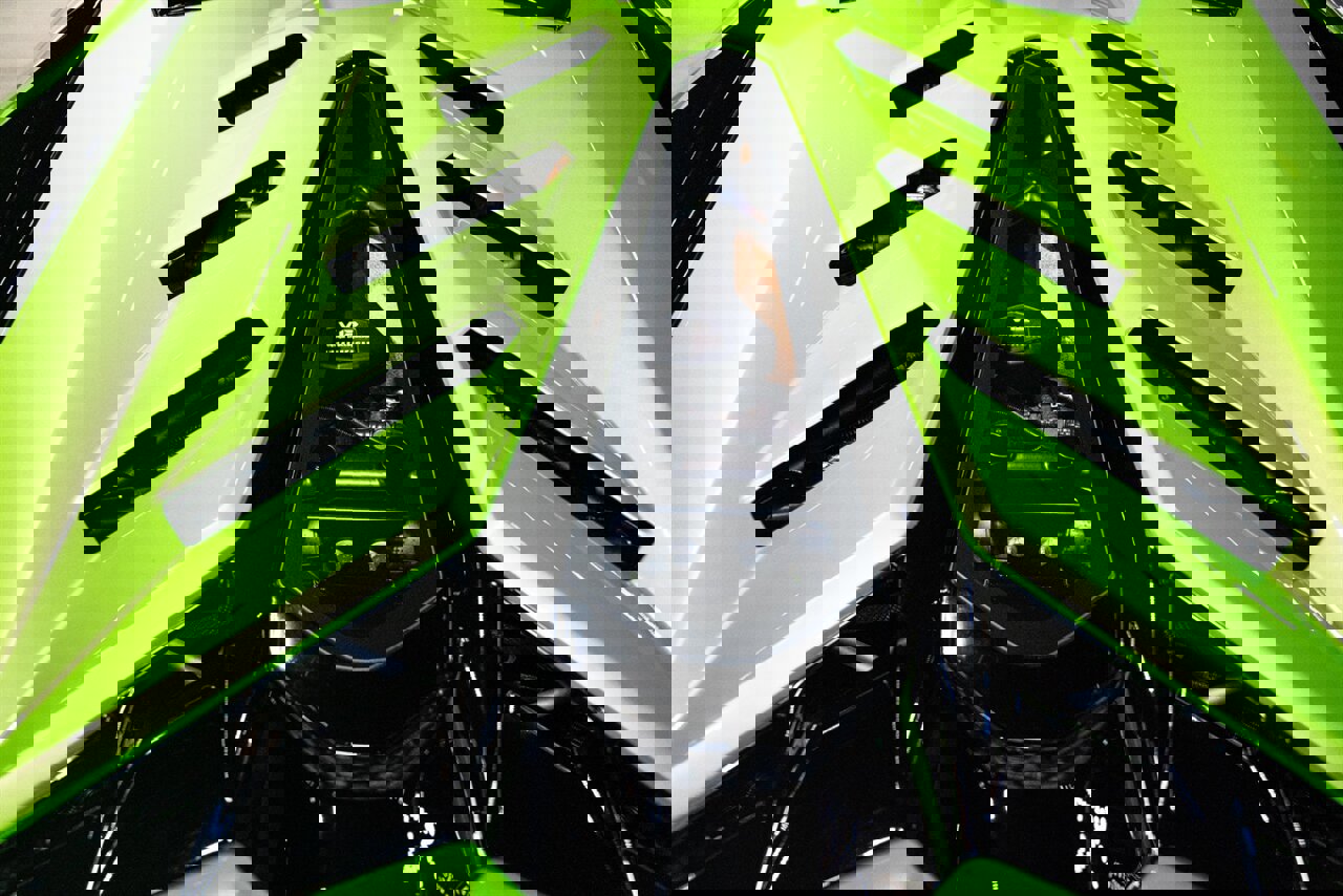 Used 2021 Lamborghini Aventador SVJ image 19