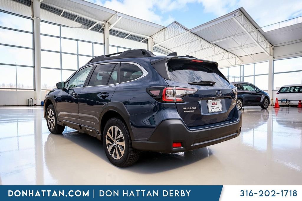 Used 2025 Subaru Outback Premium AWD/4WD image 27
