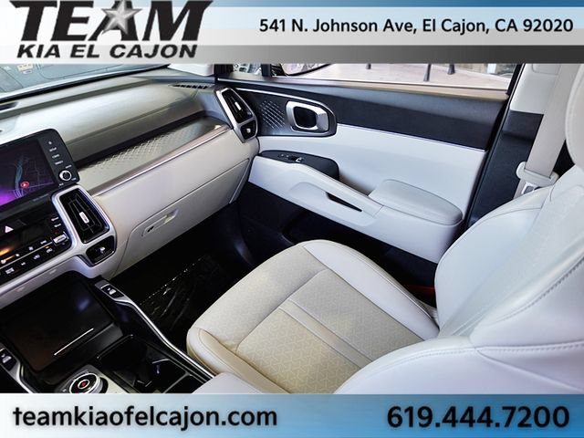 Certified 2023 Kia Sorento EX FWD image 22