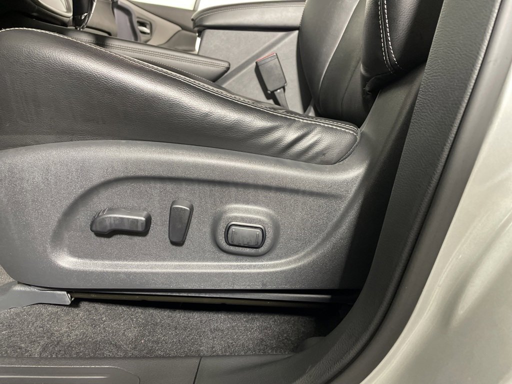 Used 2022 Nissan Murano SL w/ Cargo Package image 18