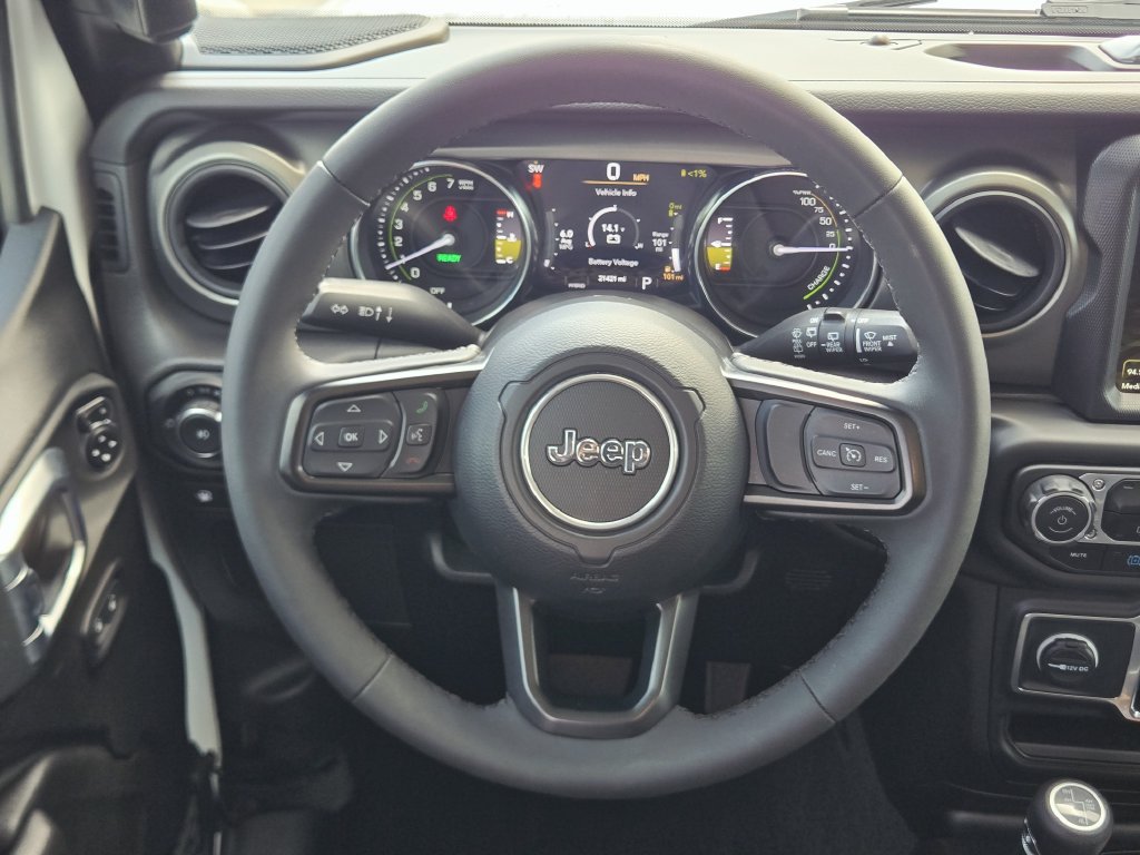 Used 2023 Jeep Wrangler Unlimited w/ 8.4" Radio Group AWD/4WD image 26