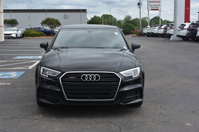 Used 2018 Audi A3 2.0T Premium Plus image 2