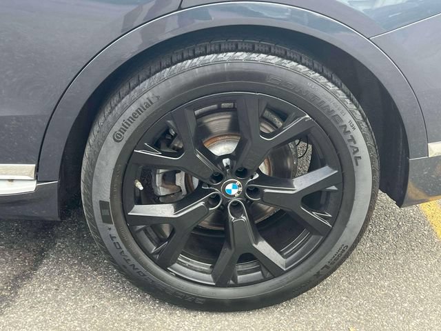 Used 2019 BMW X7 xDrive50i w/ Premium Package AWD/4WD image 13