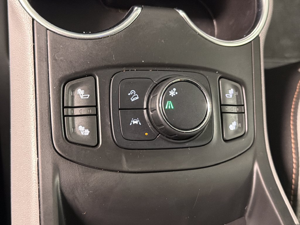 Used 2020 GMC Terrain SLE w/ Driver Convenience Package FWD image 37