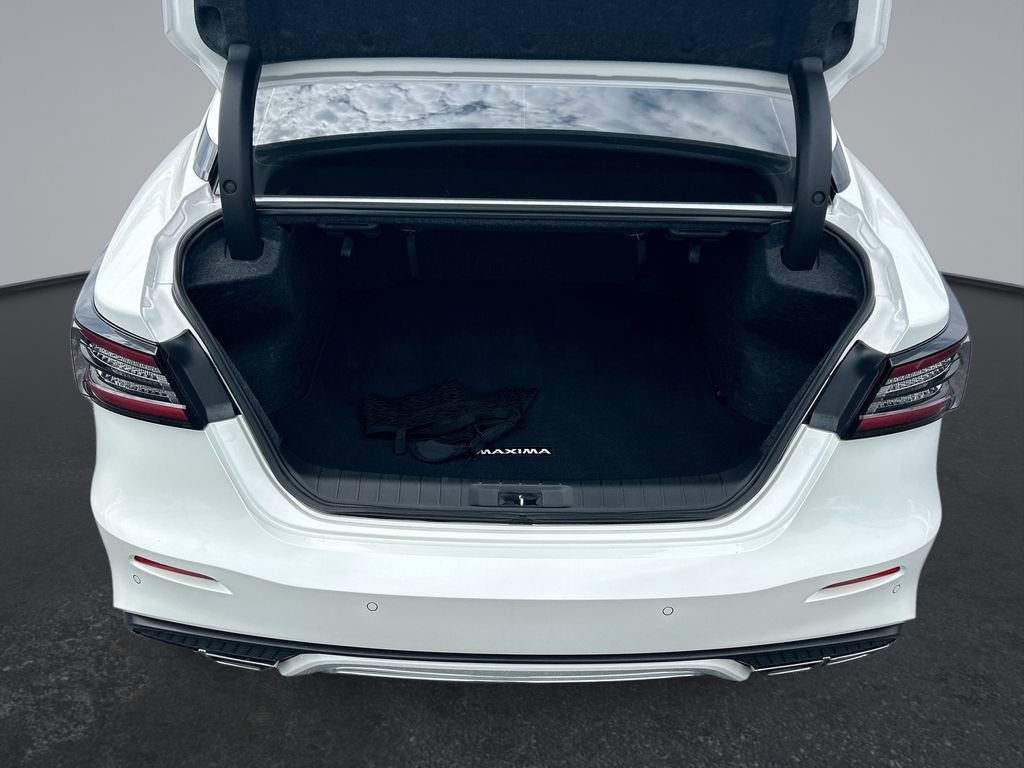 Used 2022 Nissan Maxima Platinum w/ Sport Mat Group FWD image 10