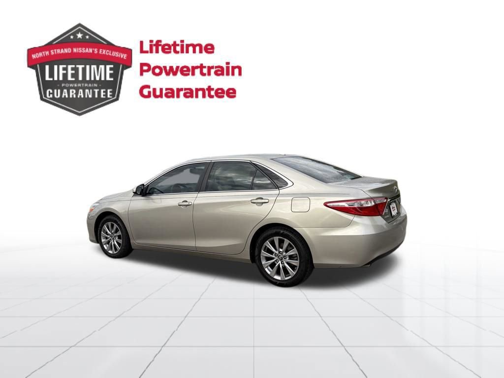 Used 2017 Toyota Camry XLE FWD image 7