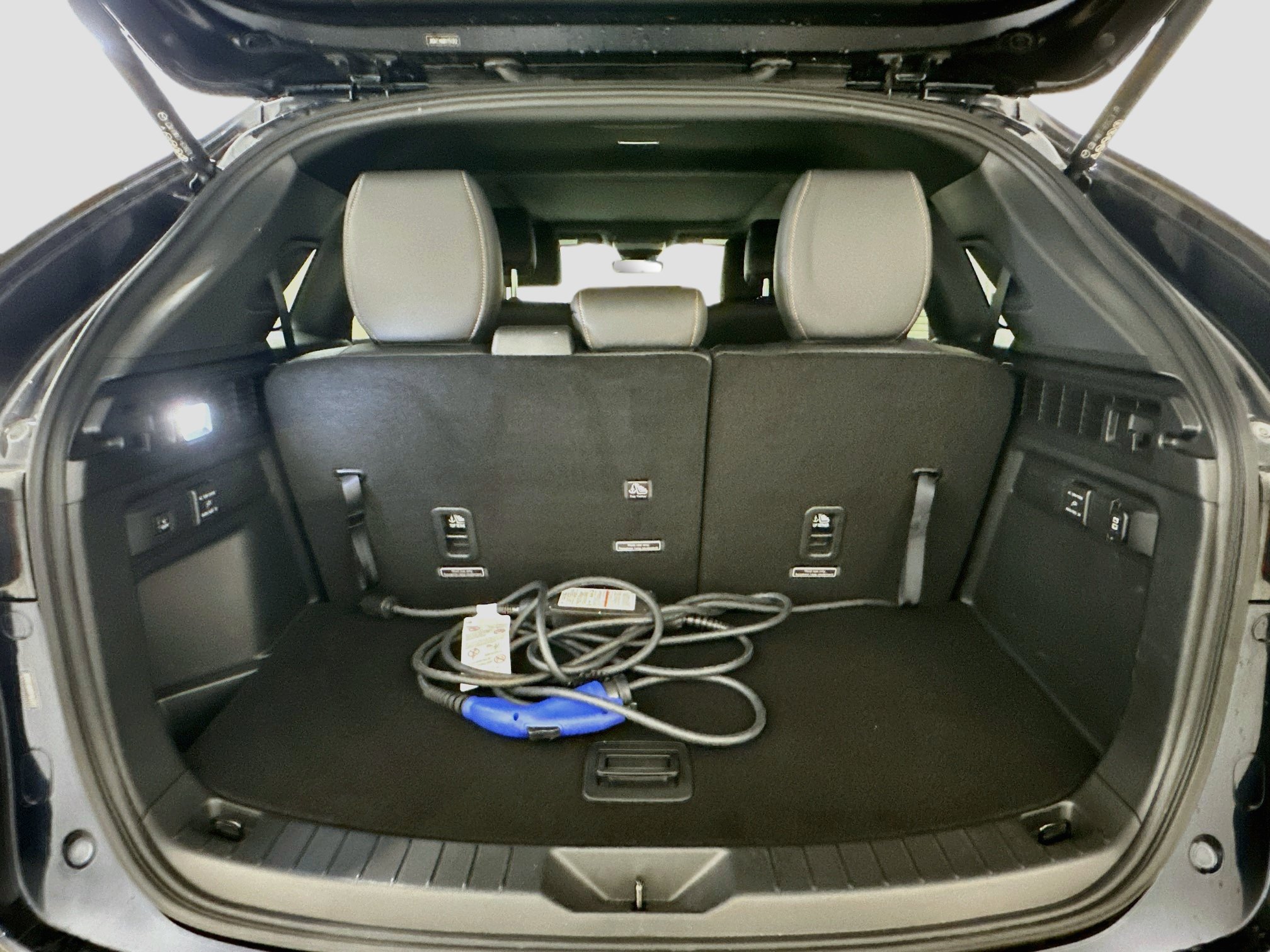Used 2024 MAZDA CX-90 Plug-In Hybrid w/ Premium Plus AWD/4WD image 32