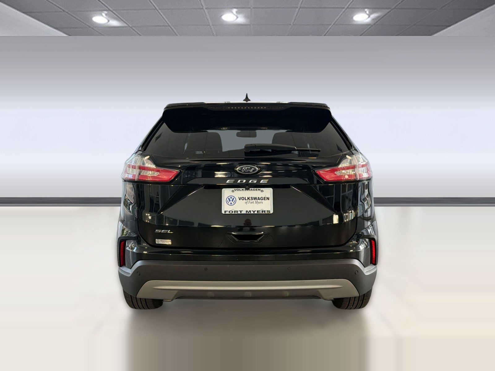 Used 2021 Ford Edge SEL w/ Convenience Package image 10
