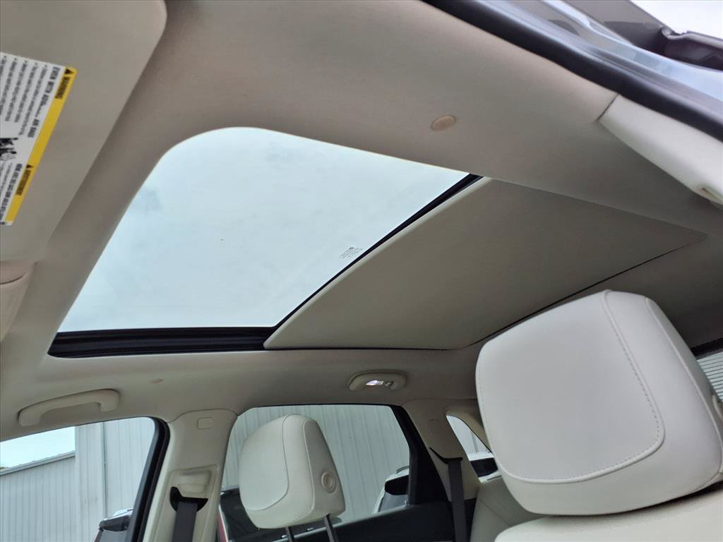 Used 2023 Cadillac XT5 Premium Luxury FWD image 22