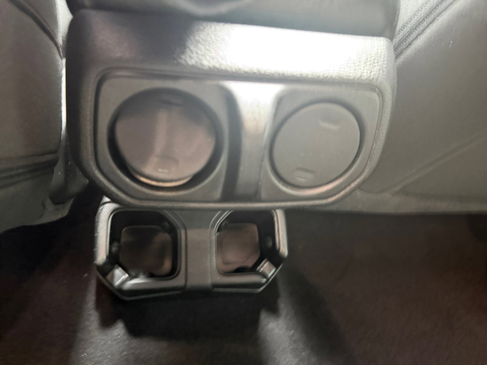 Used 2021 Jeep Wrangler Sport image 32