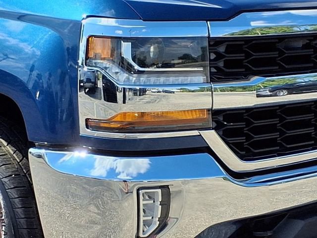 Used 2017 Chevrolet Silverado 1500 LT w/ All Star Edition image 16