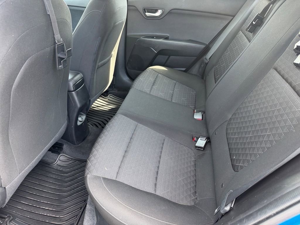 Used 2021 Kia Rio S image 12