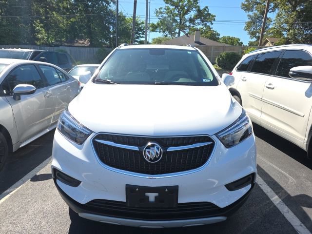 Used 2022 Buick Encore Preferred AWD/4WD image 9