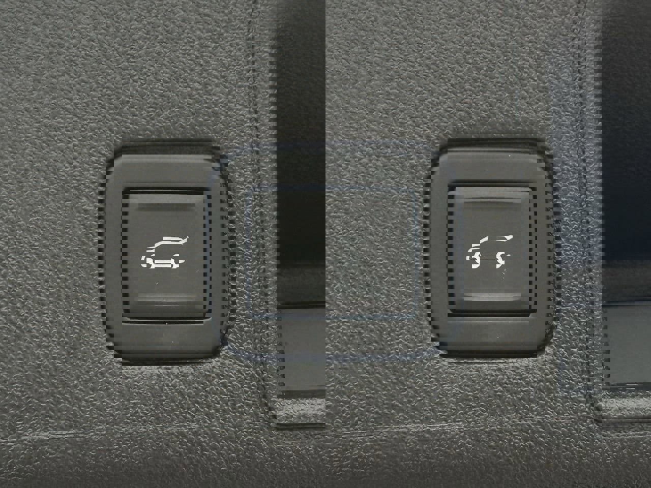 Certified 2024 GMC Terrain AT4 AWD/4WD image 24