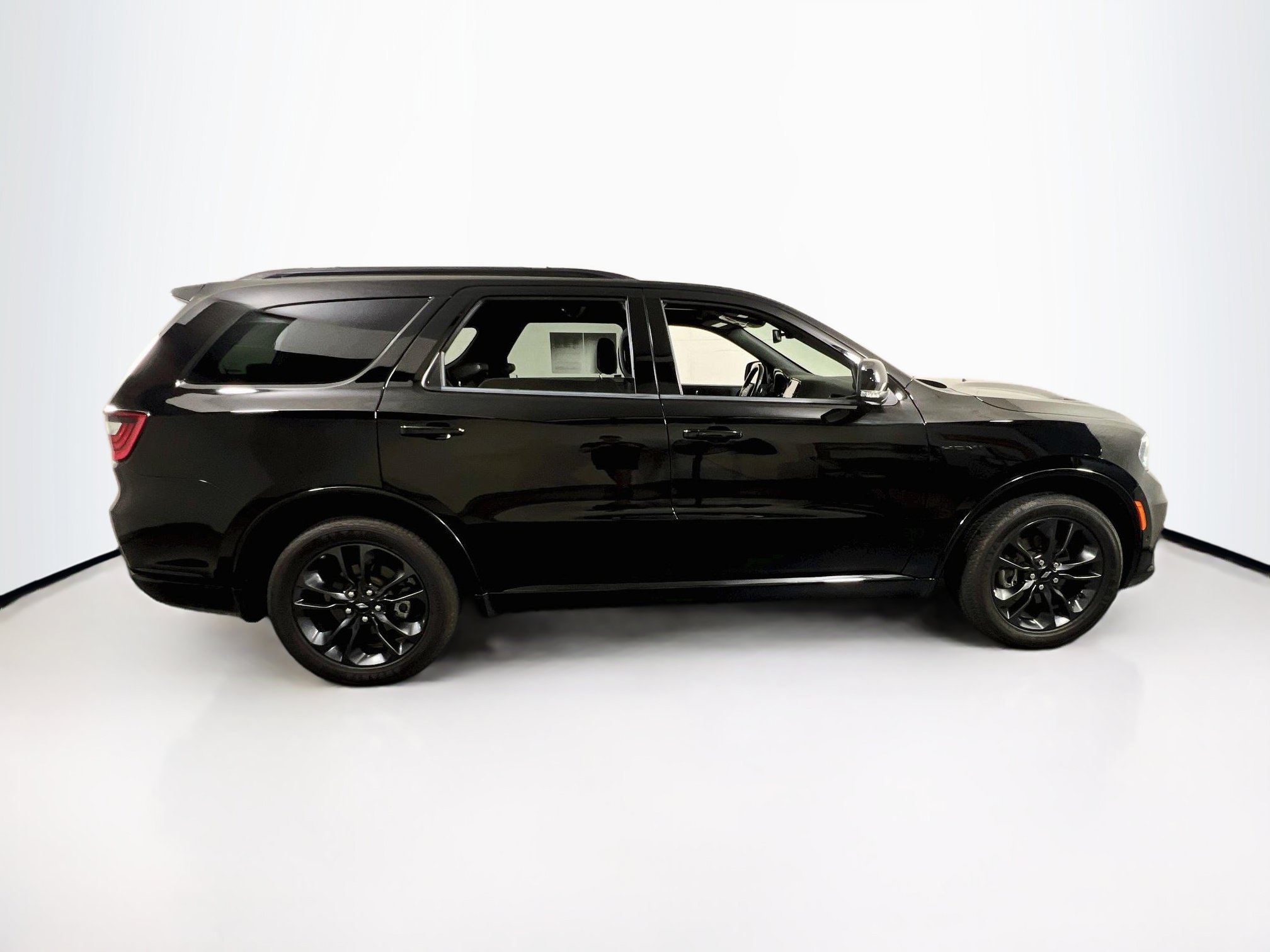 Used 2023 Dodge Durango R/T AWD/4WD image 4
