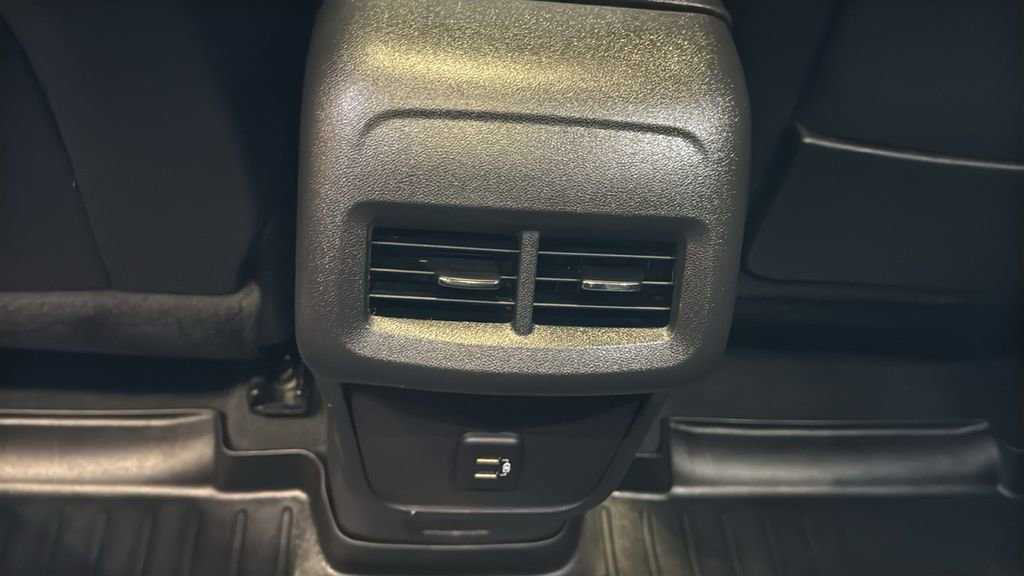 Used 2022 GMC Terrain SLT w/ Infotainment Package II image 21