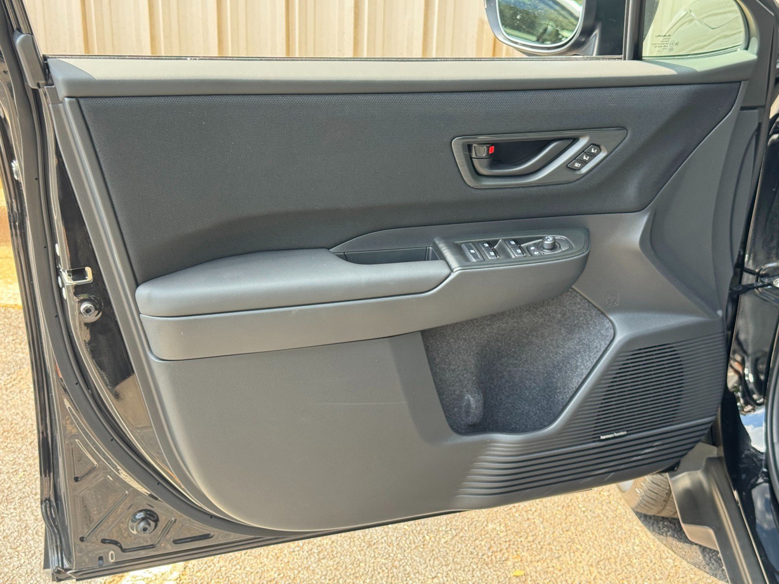 Used 2026 Subaru Outback Limited AWD/4WD image 44