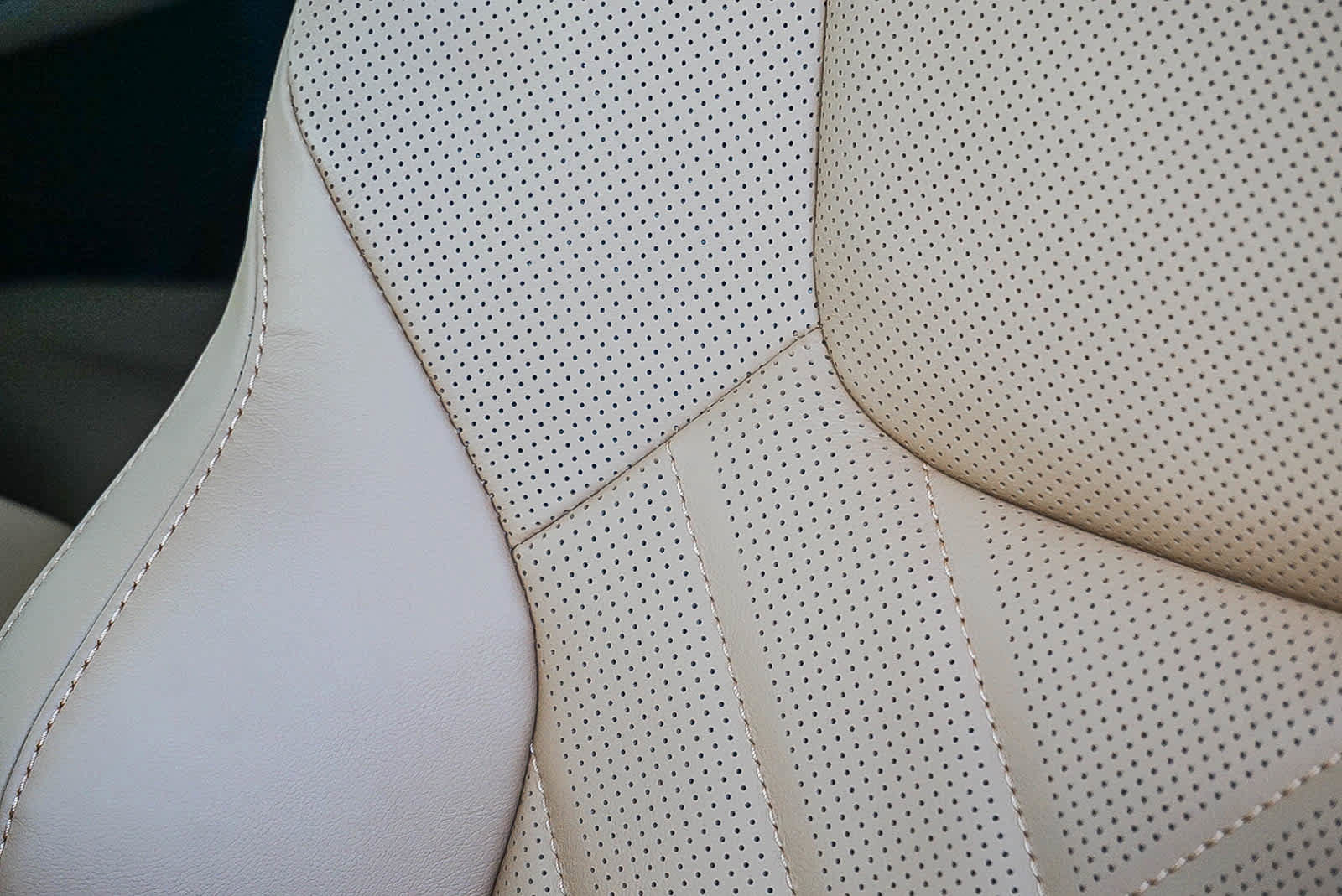 New 2026 Lexus NX 450h+ AWD w/ Luxury Package image 26