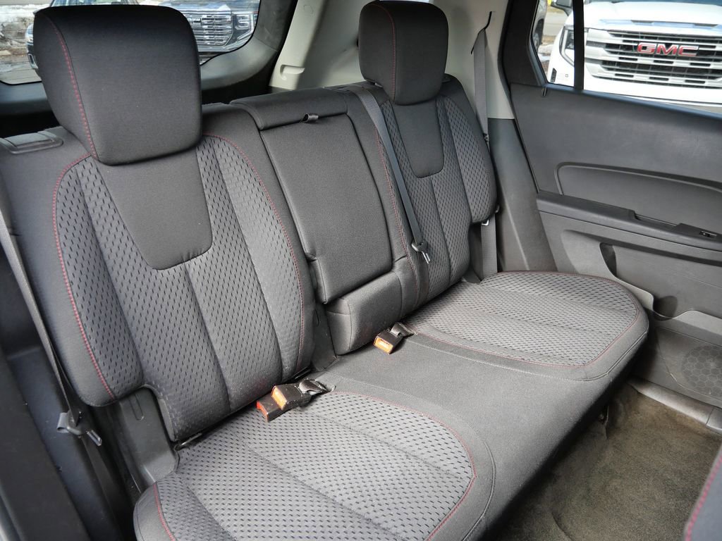 Used 2011 GMC Terrain SLE image 19