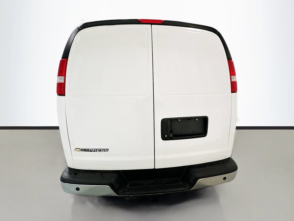 New 2025 Chevrolet Express 2500 Extended w/ Driver Convenience Package RWD image 7