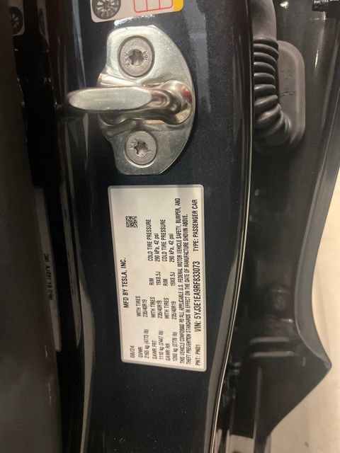 Used 2024 Tesla Model 3 Standard Range RWD image 24