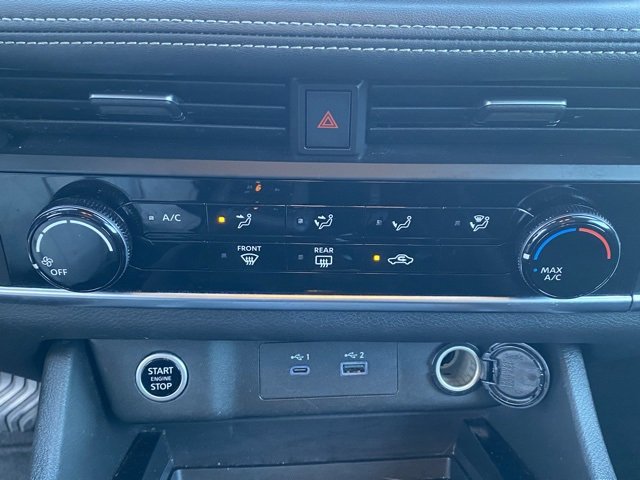 Used 2023 Nissan Rogue S image 19