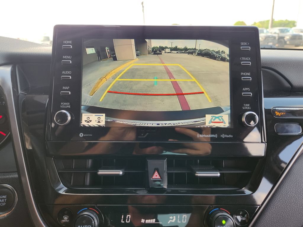 Used 2021 Toyota Camry XSE FWD image 18