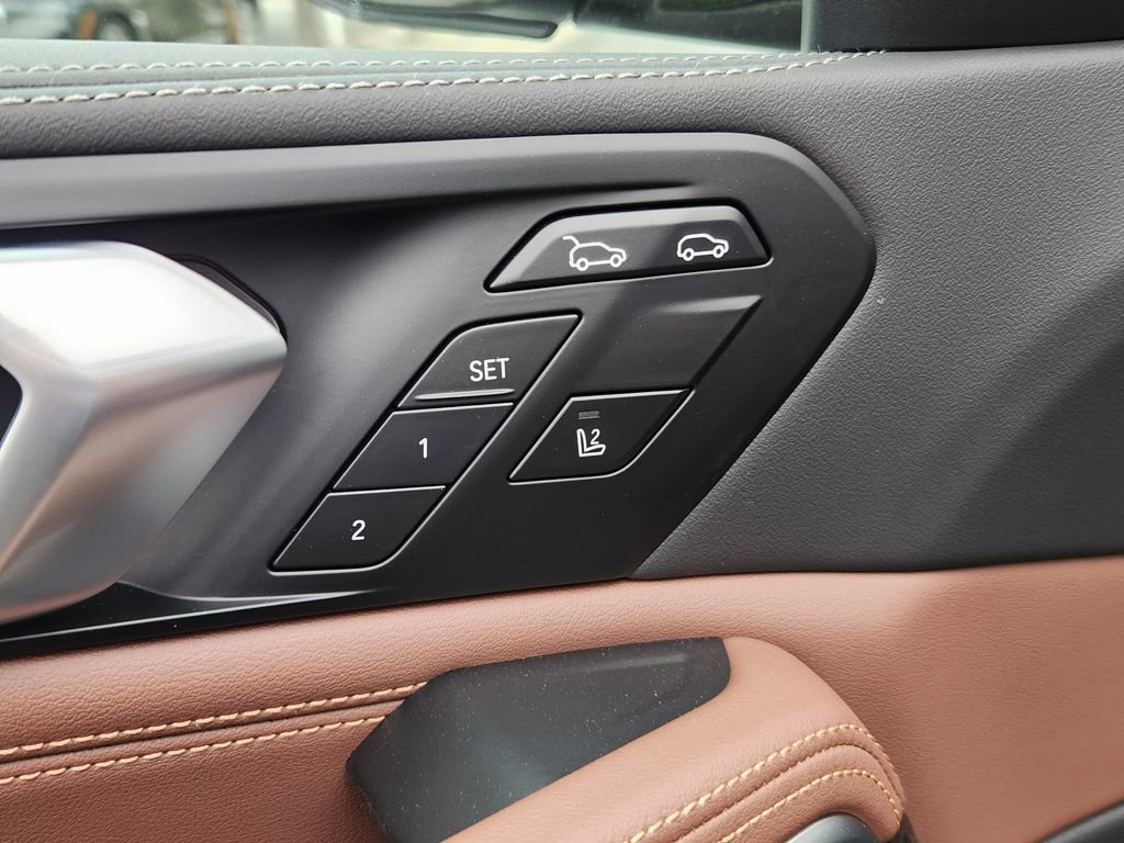 New 2026 BMW X6 xDrive40i AWD/4WD image 17