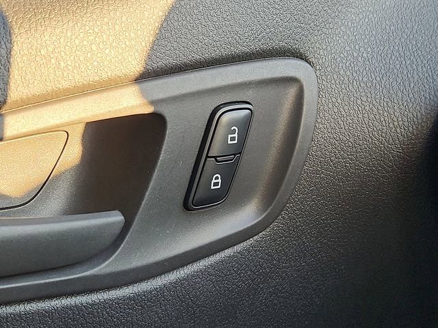 Used 2015 Ford Transit Connect XL image 24