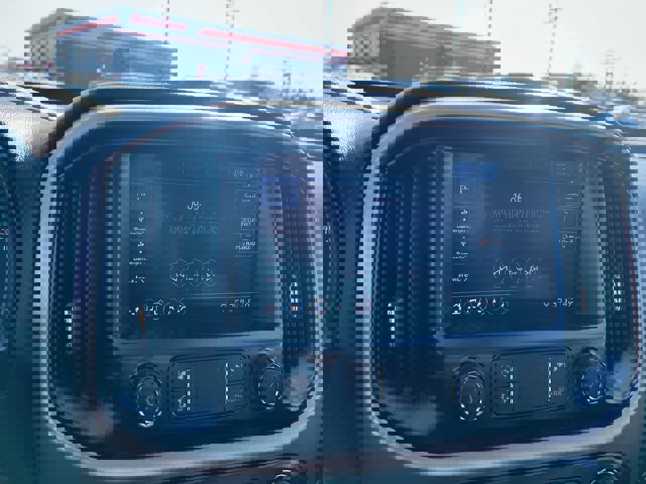 Used 2019 GMC Canyon Denali image 16