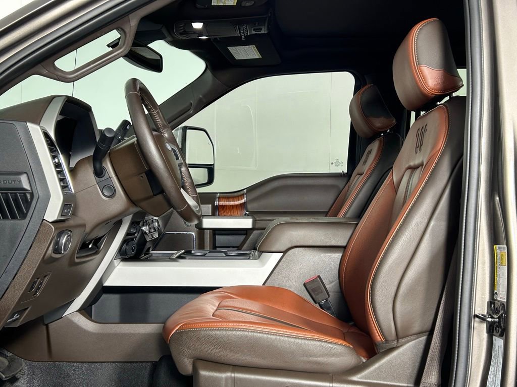 Used 2020 Ford F250 King Ranch w/ King Ranch Ultimate Package AWD/4WD image 31