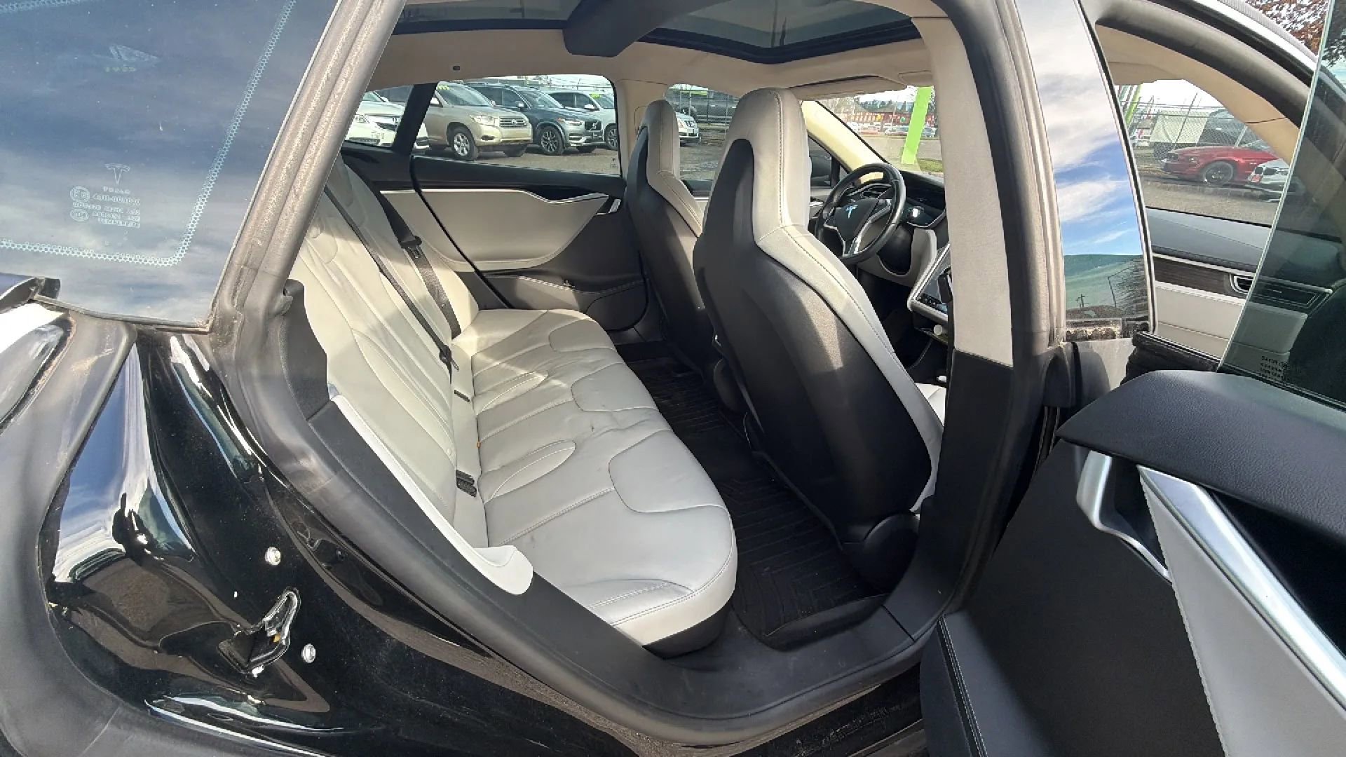 Used 2014 Tesla Model S 60 image 13