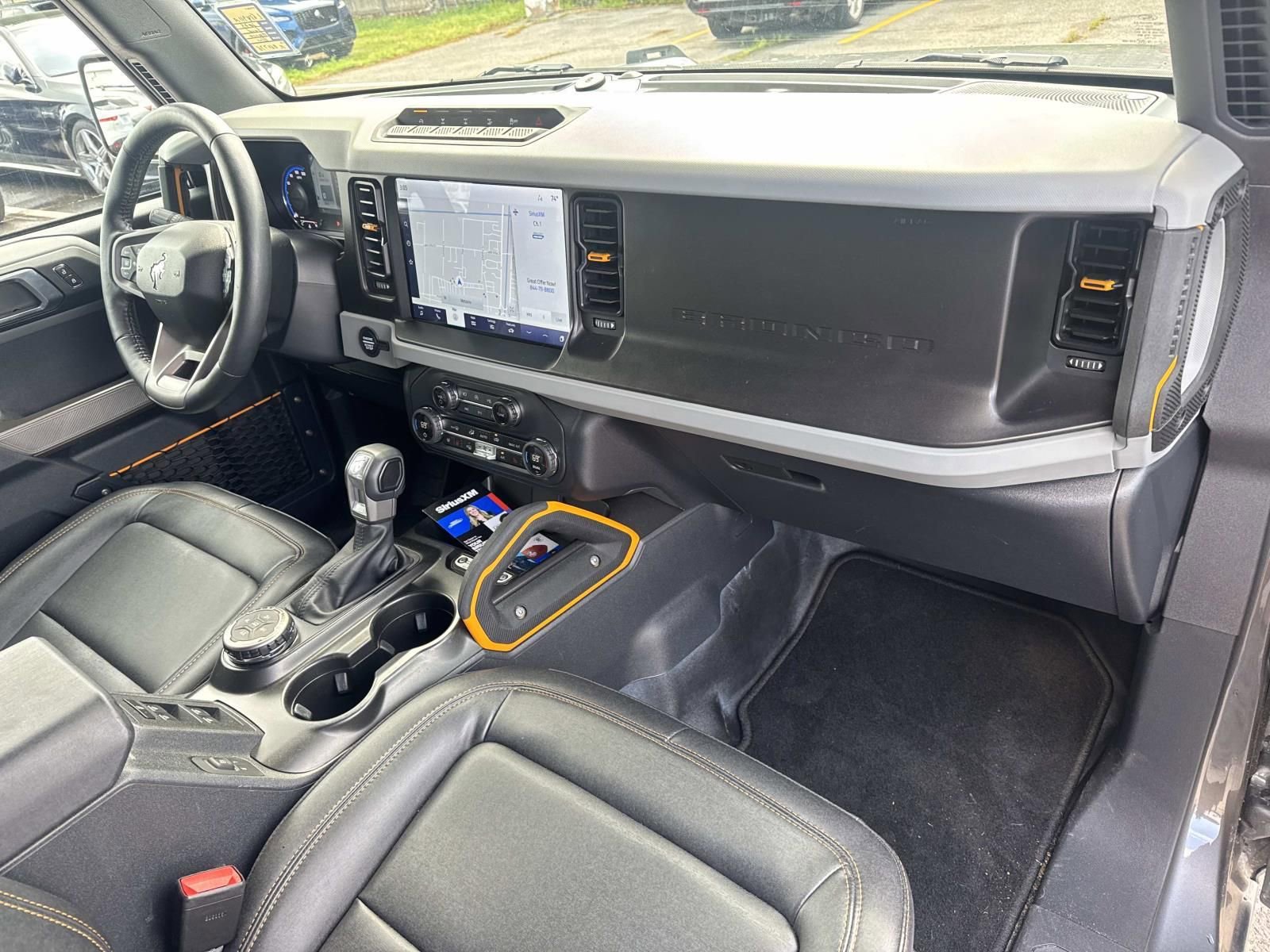 Used 2023 Ford Bronco Badlands image 12