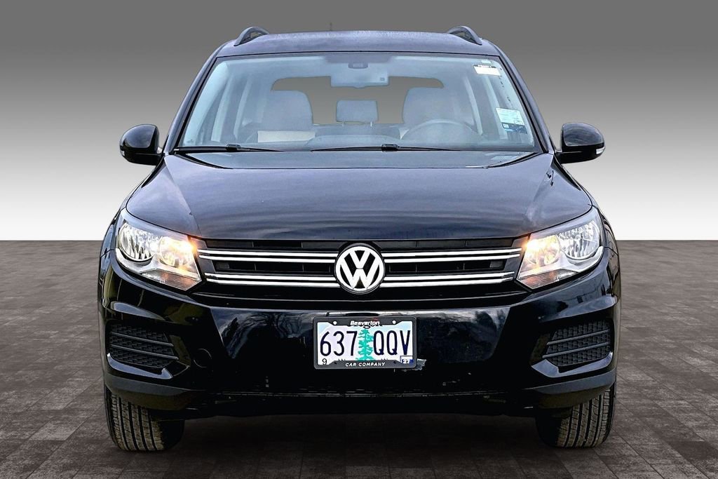 Used 2017 Volkswagen Tiguan S image 5