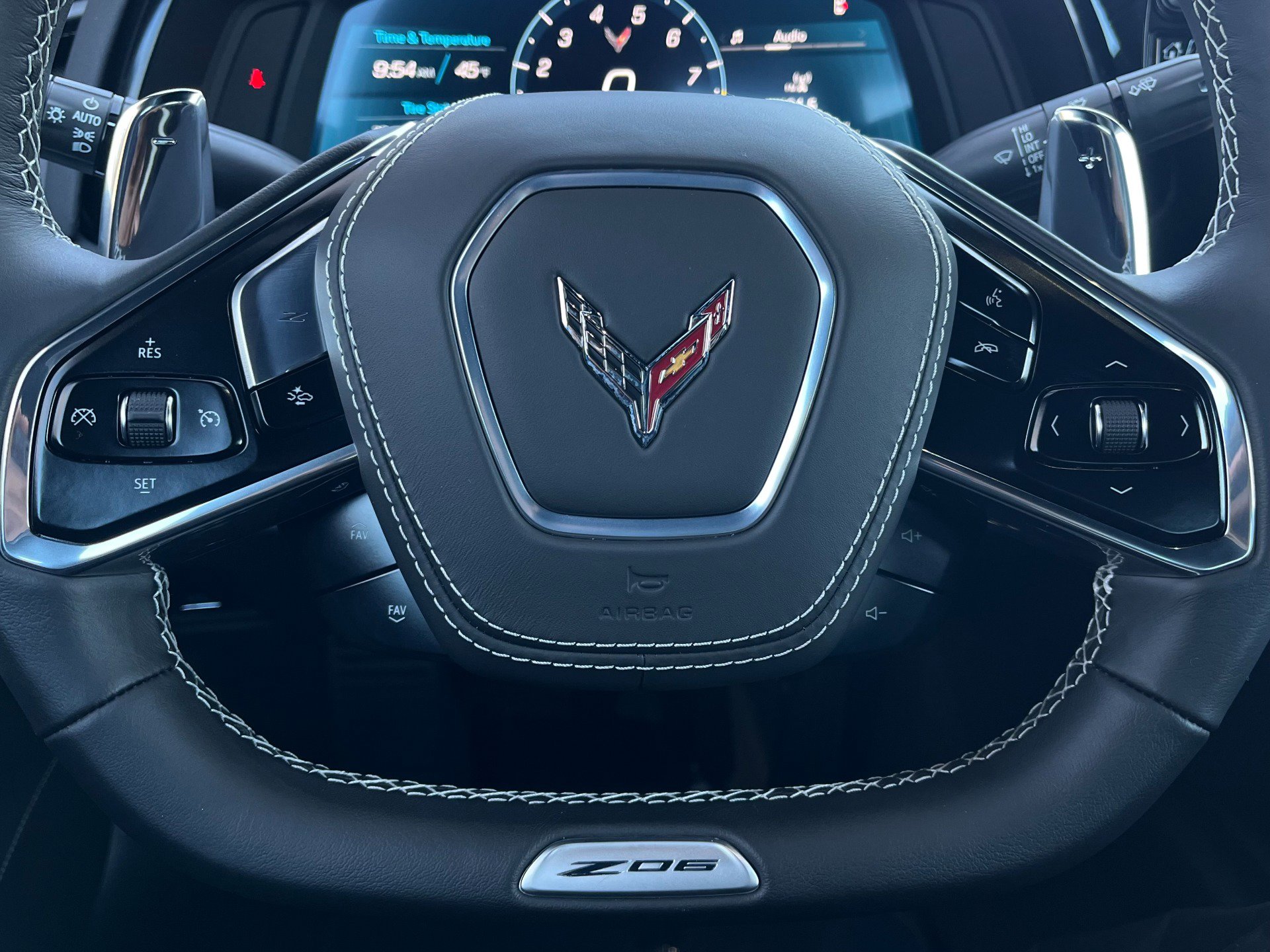 Used 2025 Chevrolet Corvette Z06 image 27