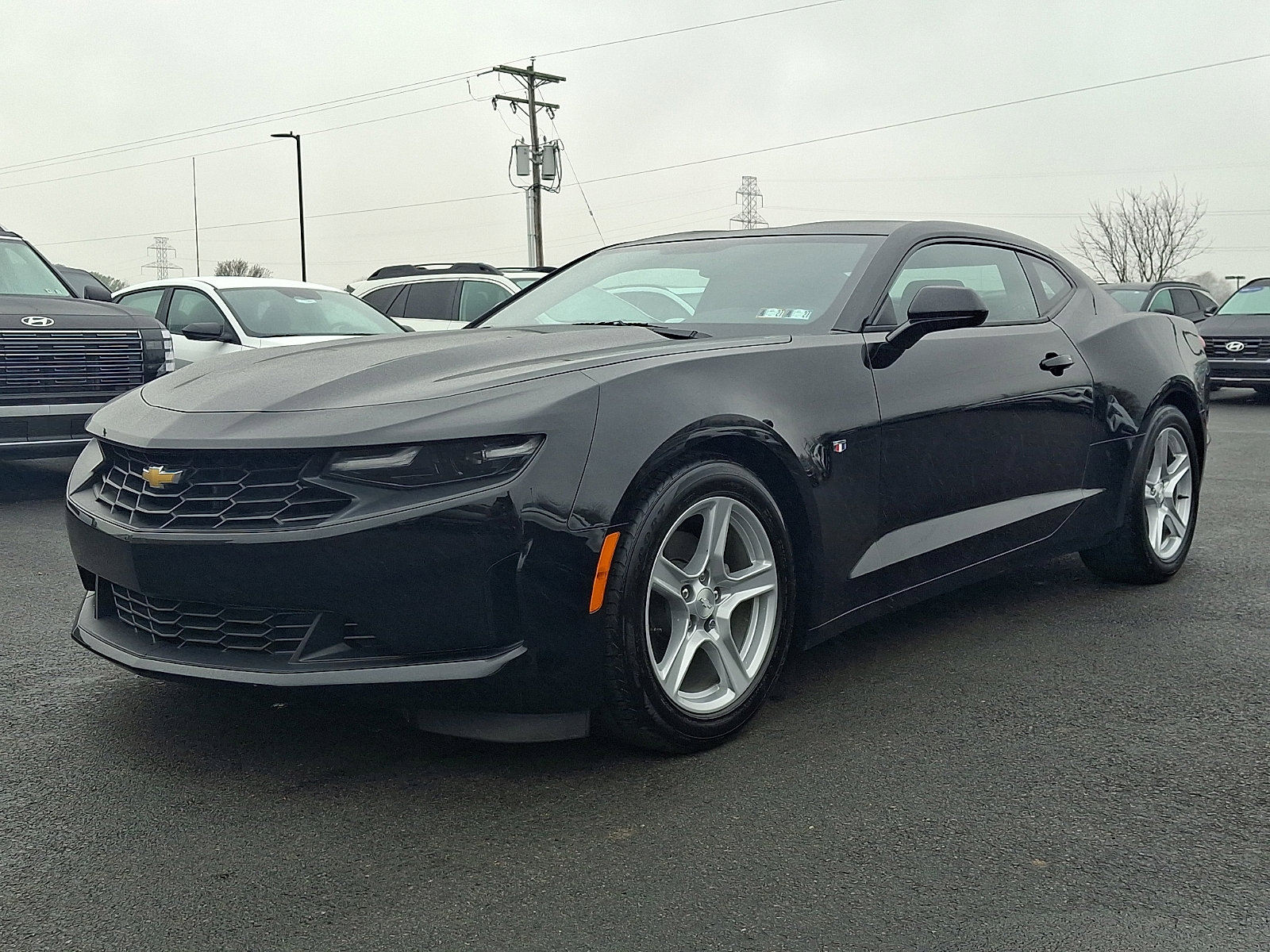 Used 2022 Chevrolet Camaro LT image 3