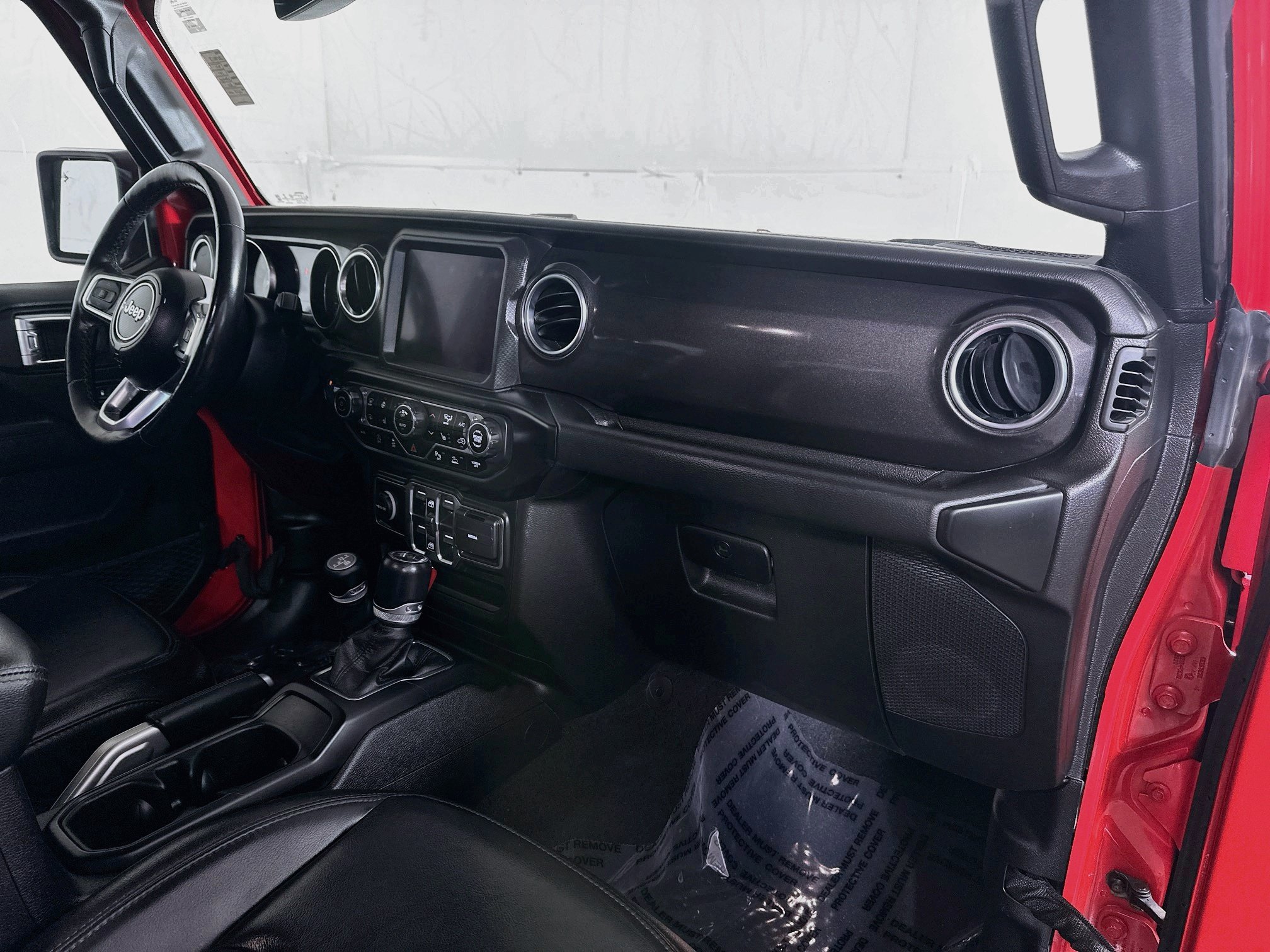Used 2021 Jeep Wrangler Unlimited Sahara AWD/4WD image 27