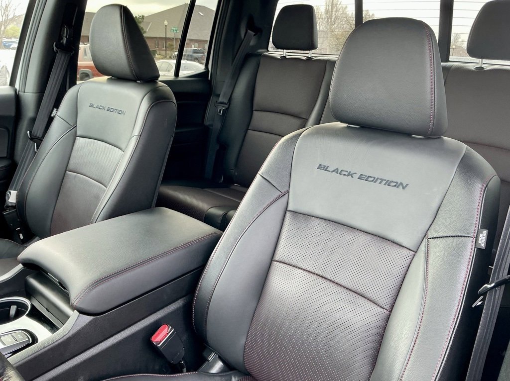Used 2025 Honda Ridgeline Black Edition image 41