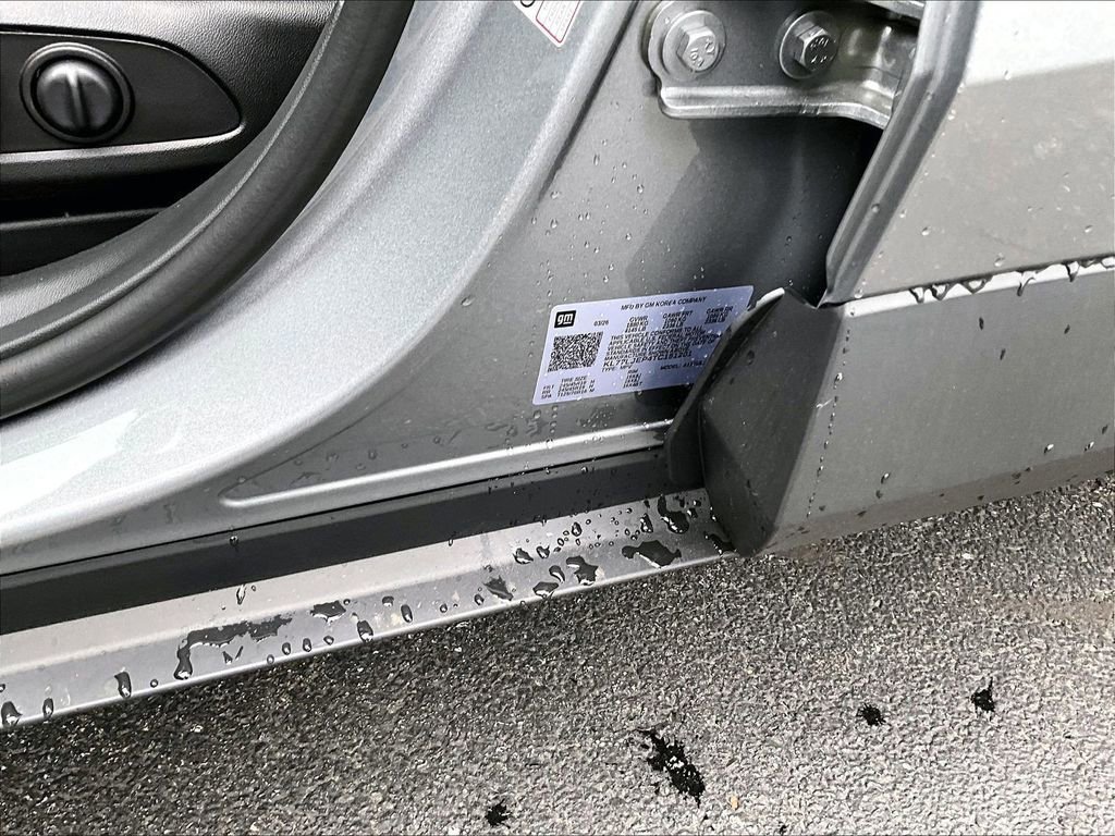 New 2026 Chevrolet Trax RS w/ Sunroof Package FWD image 16