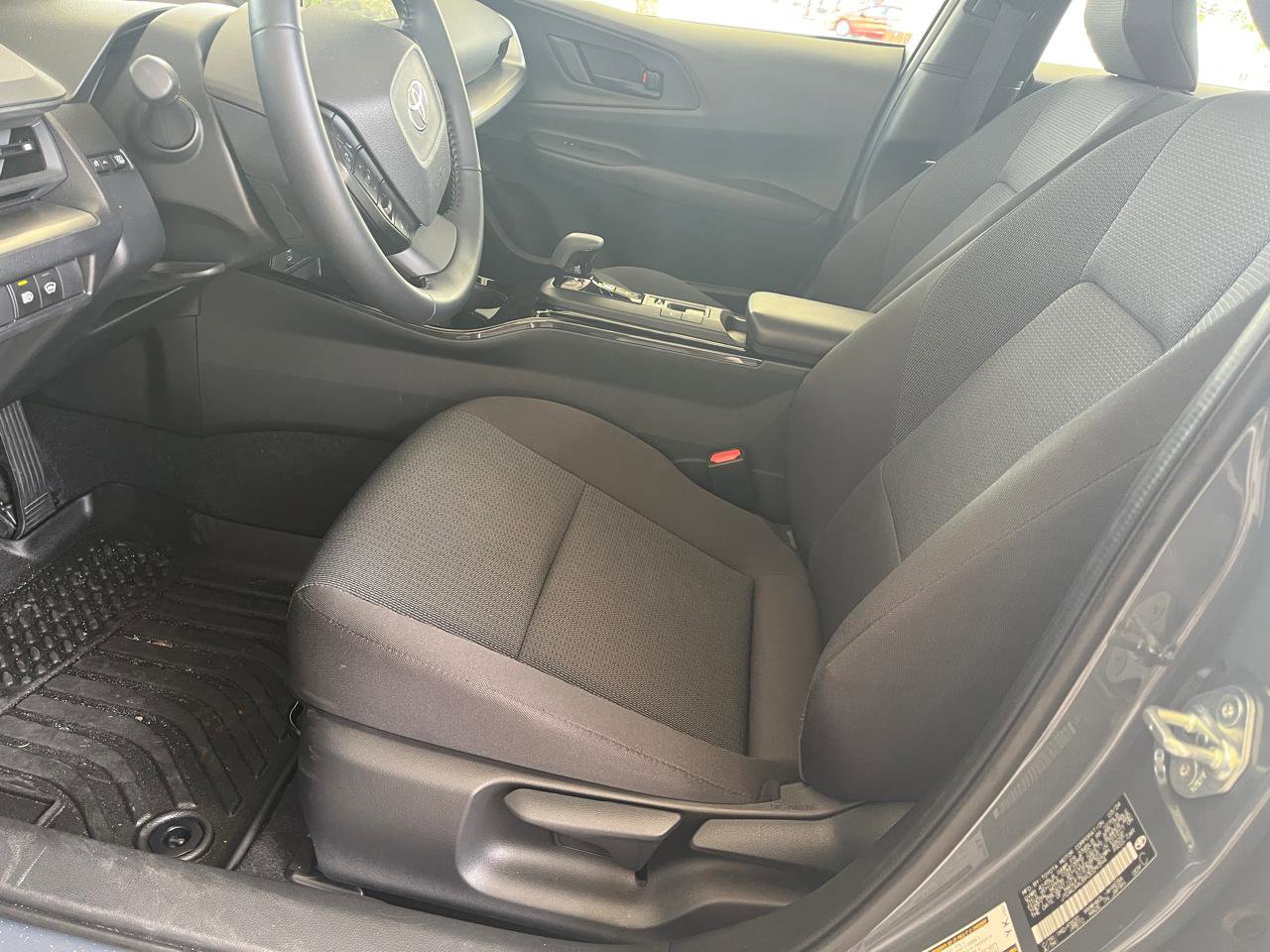 Used 2024 Toyota Prius LE image 11